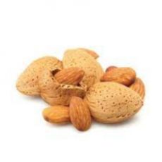 Badam /Almond per Kg